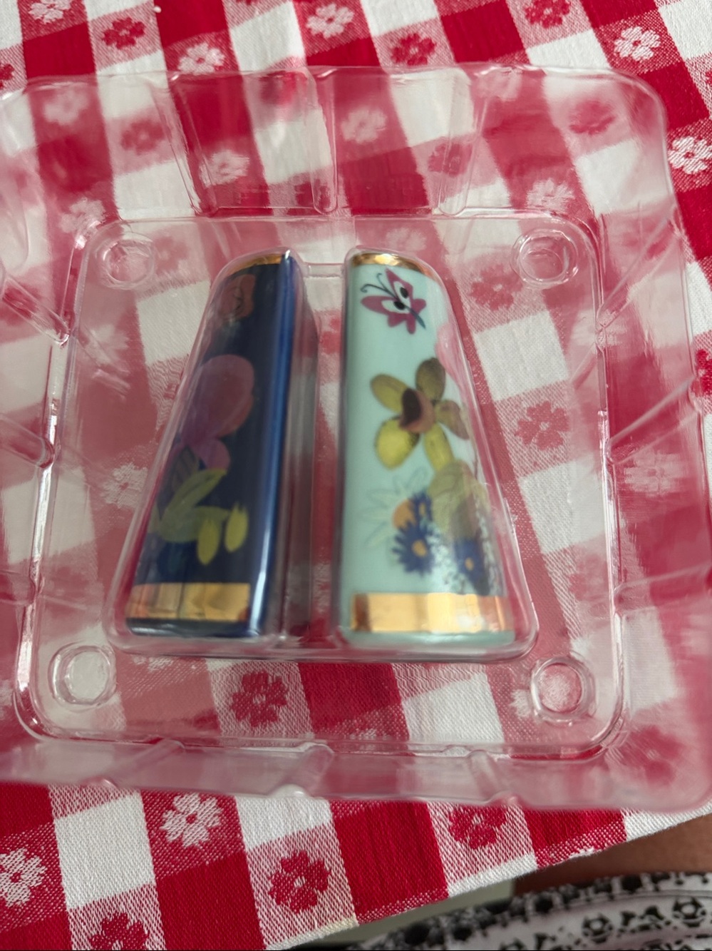 Disney’s 70 Alice in Wonderland Ceramic Salt & Pepper Shakers - Blue and Mint - Picture 10 of 12
